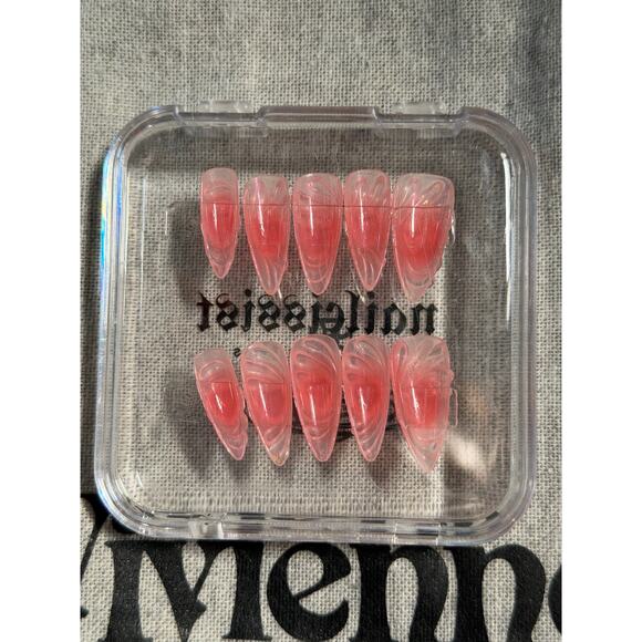 Nailcissist Ethereal Press-On Nails · Small · Limited Edition - Picture 10 of 12